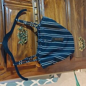 NEW Women's Revamped Black & White Striped Crop Top Size Medium